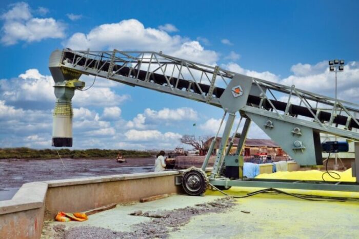 نوار نقاله بارگیری مواد فله